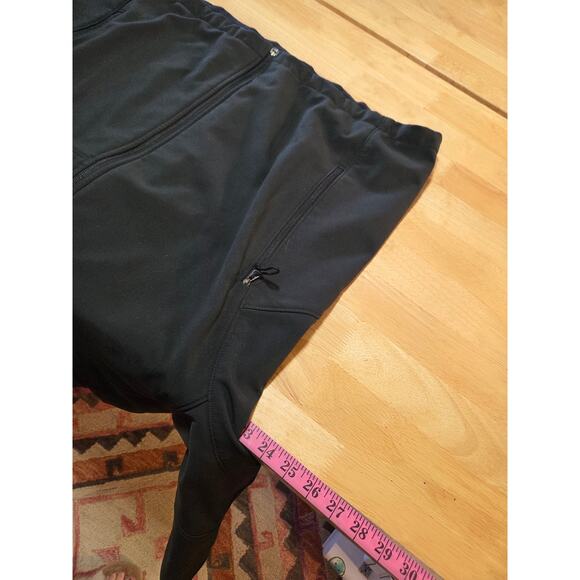 Black North Face jackets missing straps on sleeves but good condition LRG - Picture 13 of 15